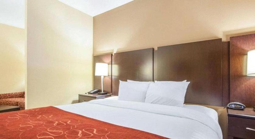 Comfort Suites Rome Exterior photo